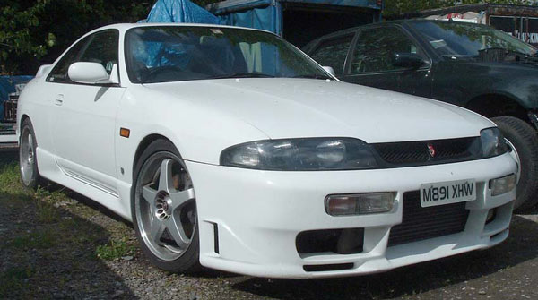 Red 1993 Skyline R32 GTR For Sale