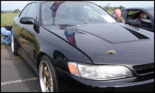 Receptionist Linda's Toyota Mark2